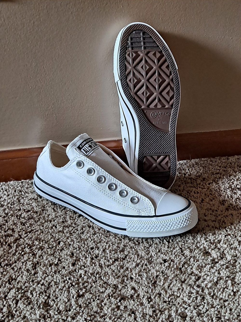 Converse All Star Slip-On Low Top Sneakers - White Women Size 6.5